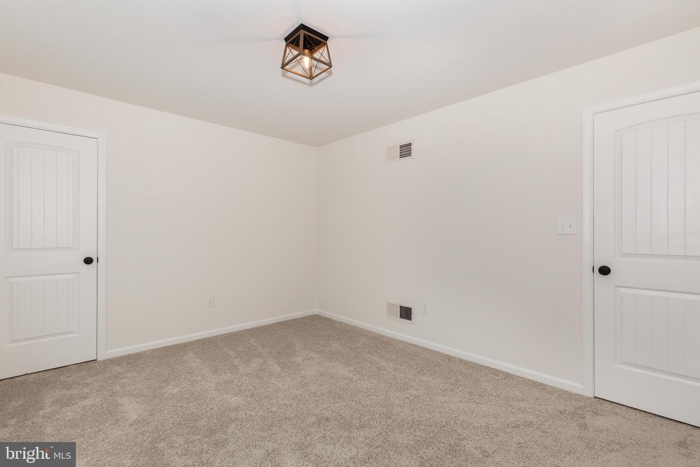15 Cloverfield Street photo 38