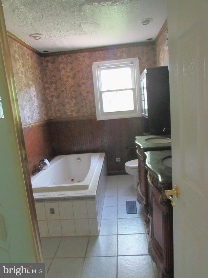 96 Kendale Road photo 9