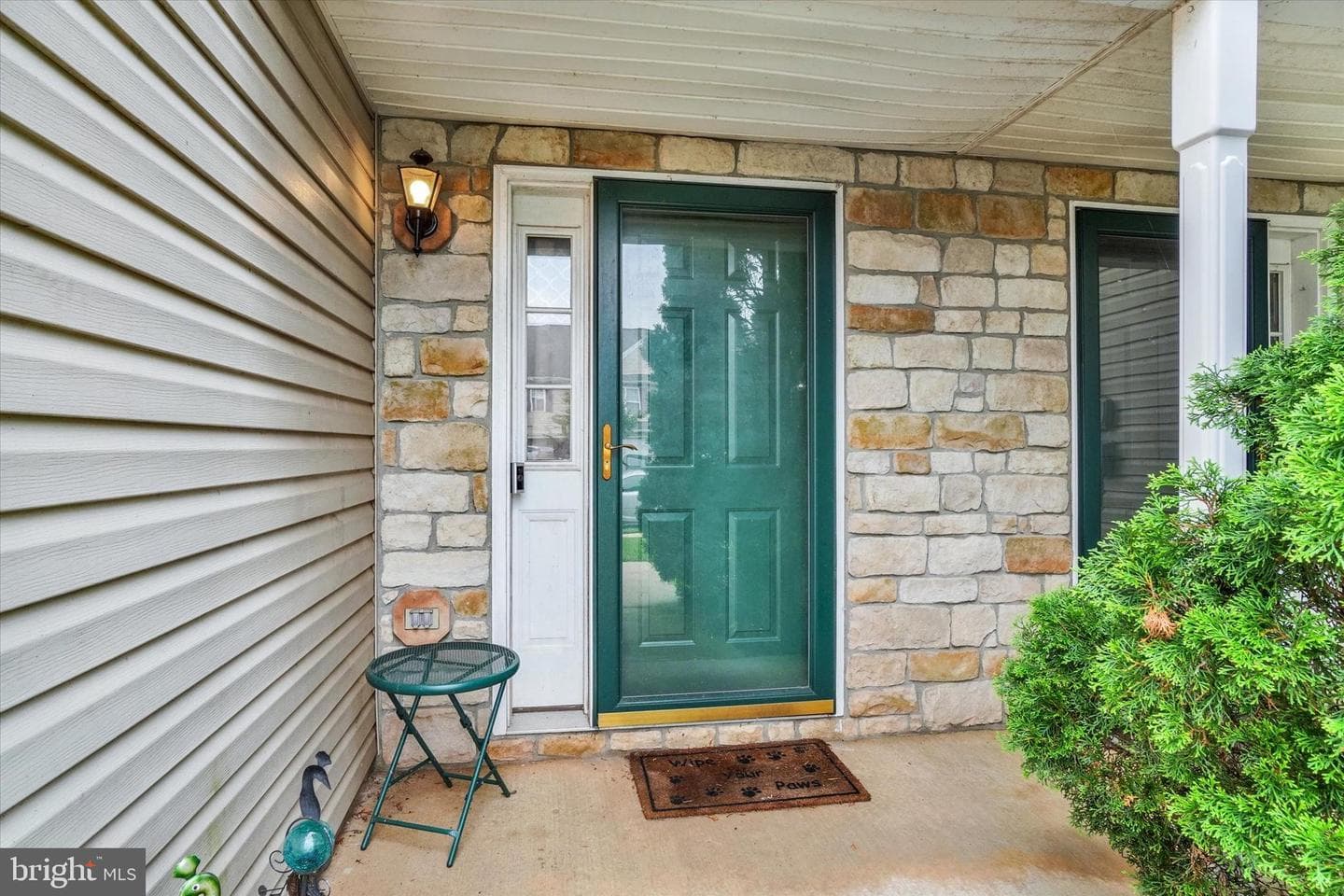 320 Fisher Drive photo 3