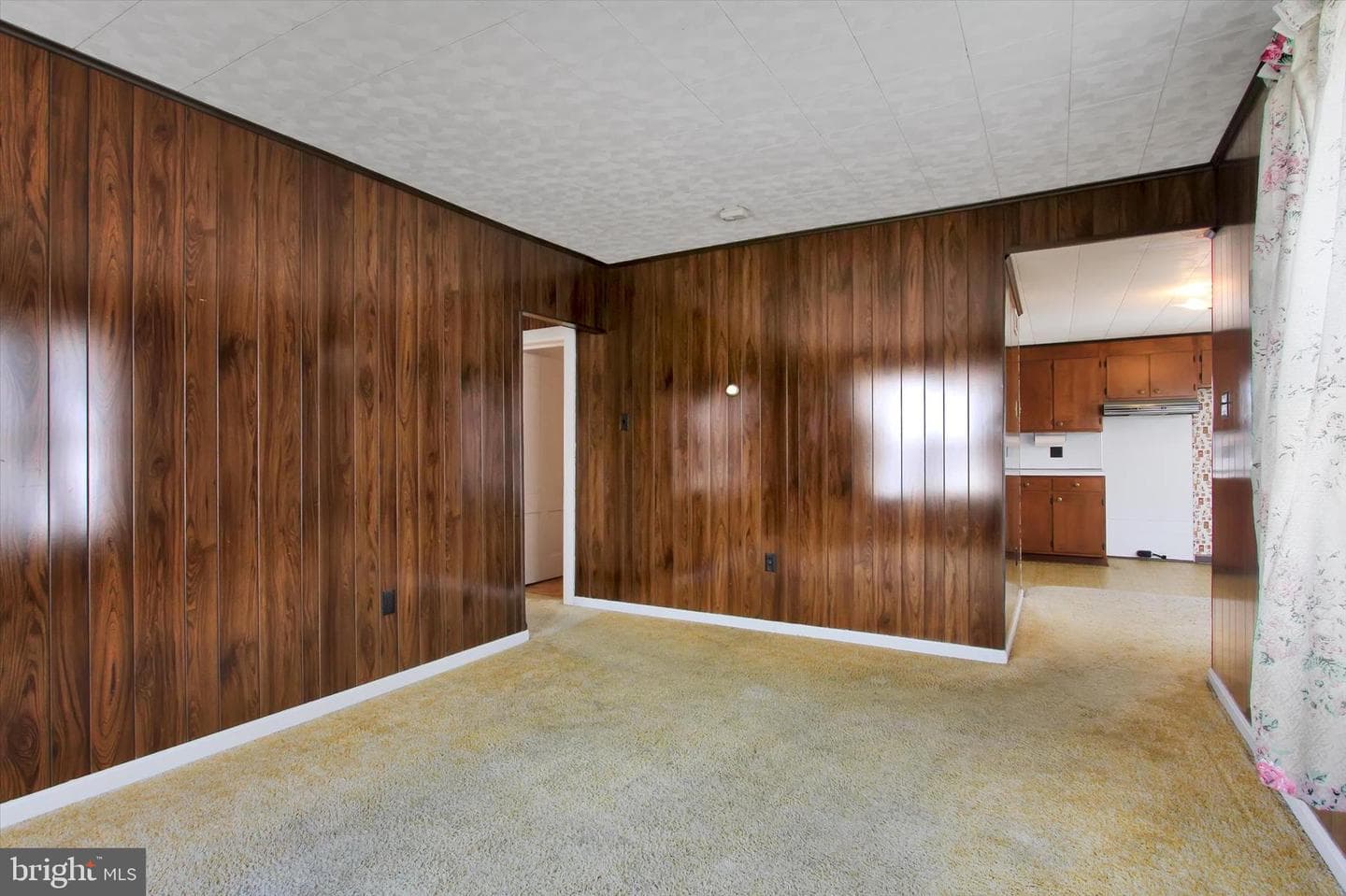 544 York Street photo 31