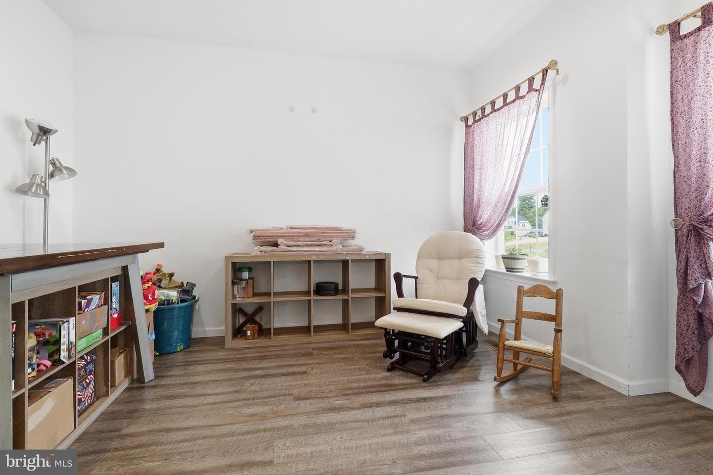 216 Hollyhock Drive photo 18