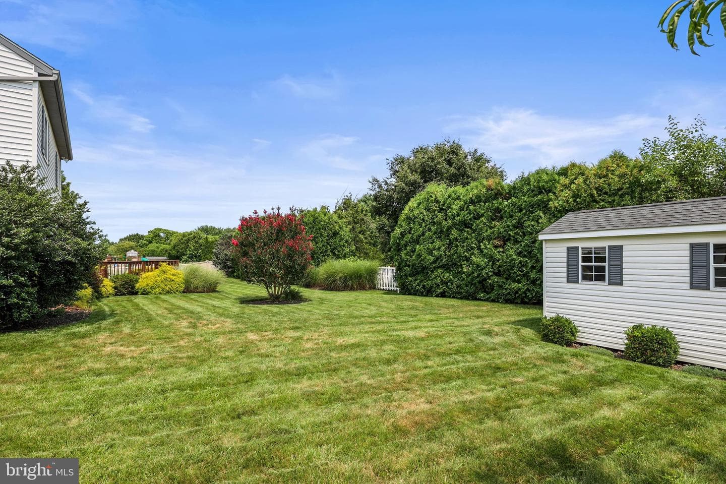 678 S Maurice Street photo 41