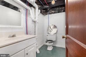 1880 W Market Street photo 36