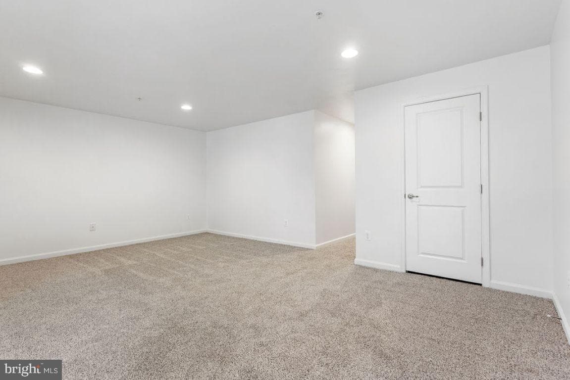 707 Spencer Drive photo 5