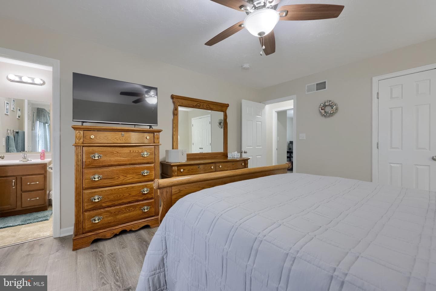 226 N Alpine Drive photo 17