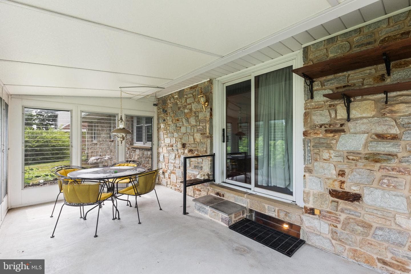 263 Mckinley Avenue photo 27