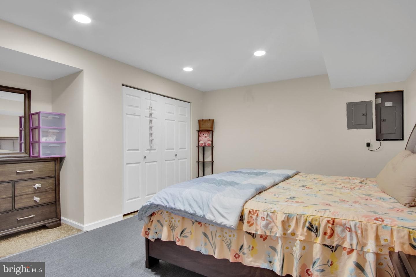 7485 Seneca Ridge Drive photo 36