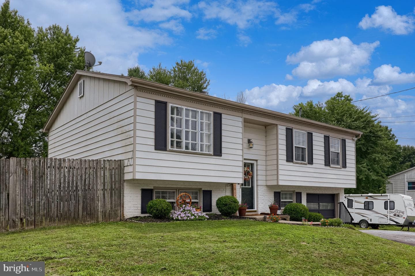 2520 Log Cabin Road photo 40