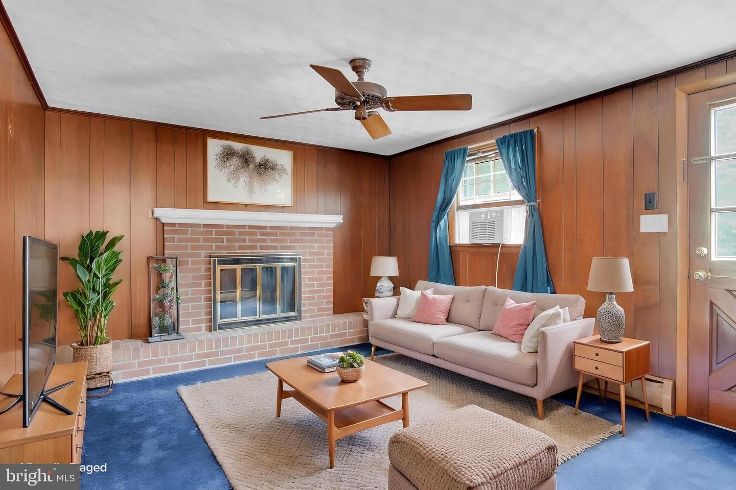 811 Greenbriar Road photo 16