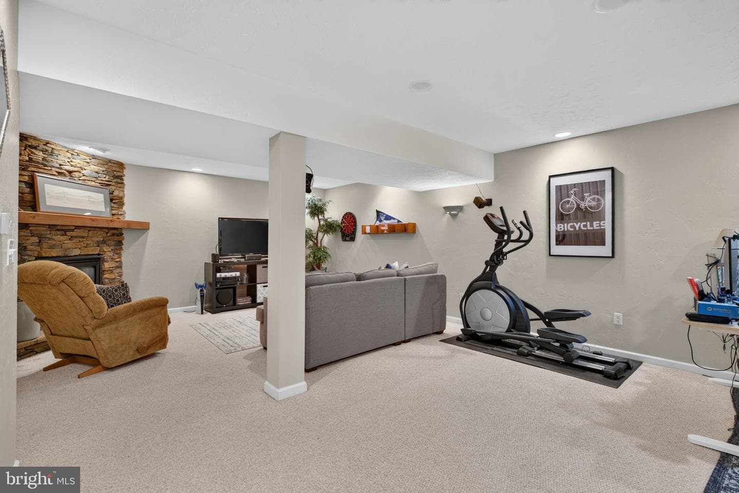 432 White Rose Lane photo 31