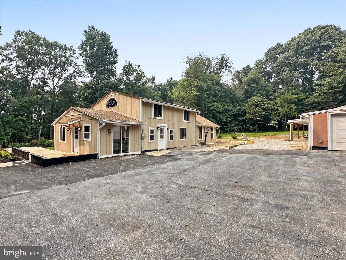 19717 Five Forks Road photo 4