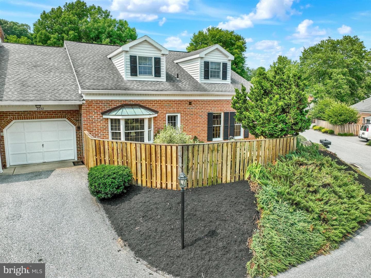 2032 Wyntre Brooke Drive photo 8