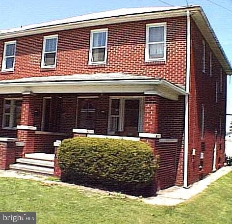 878 York Street photo 1