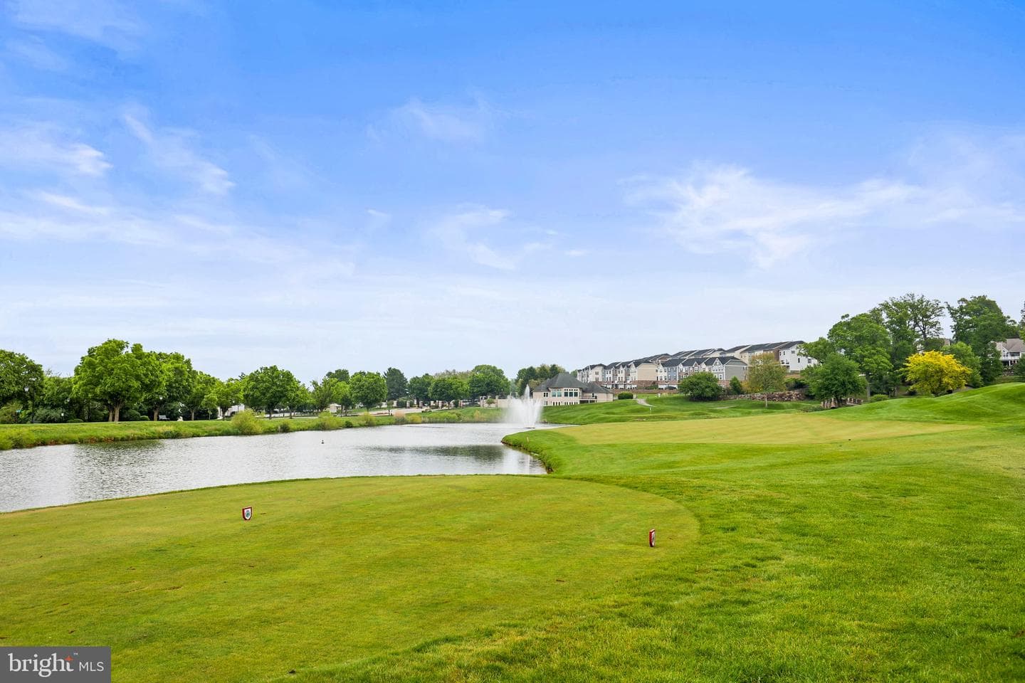 1443 Turnberry Court, York