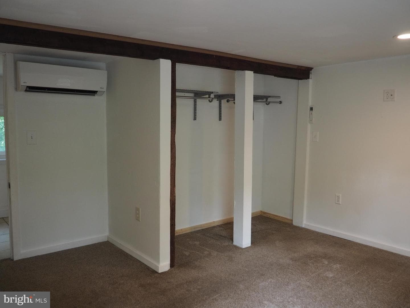 606 S Mountain Road photo 18