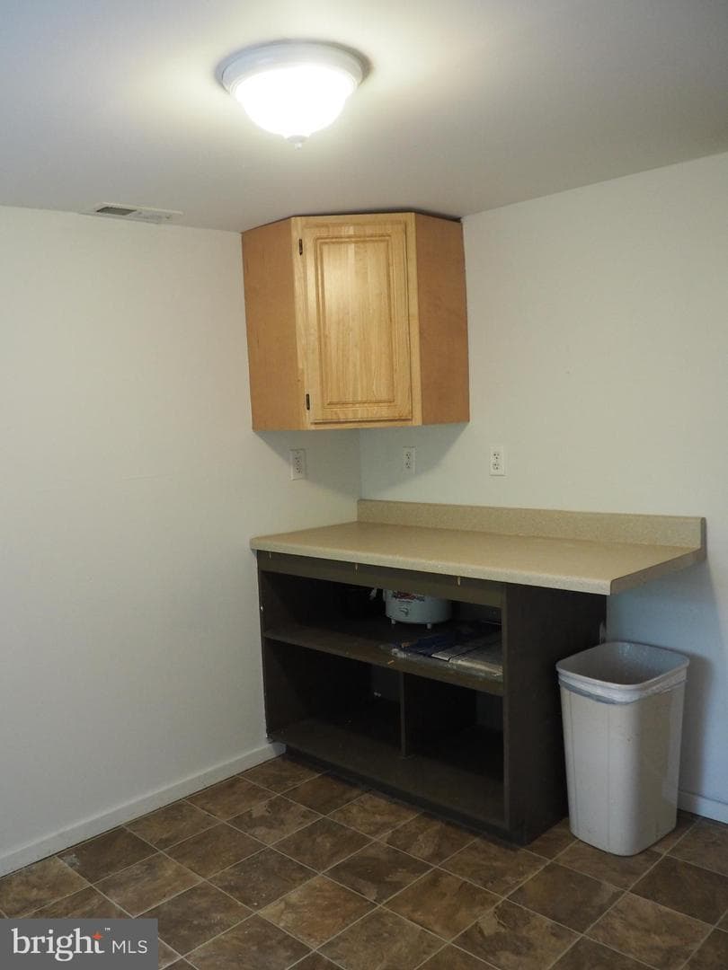 606 S Mountain Road photo 31