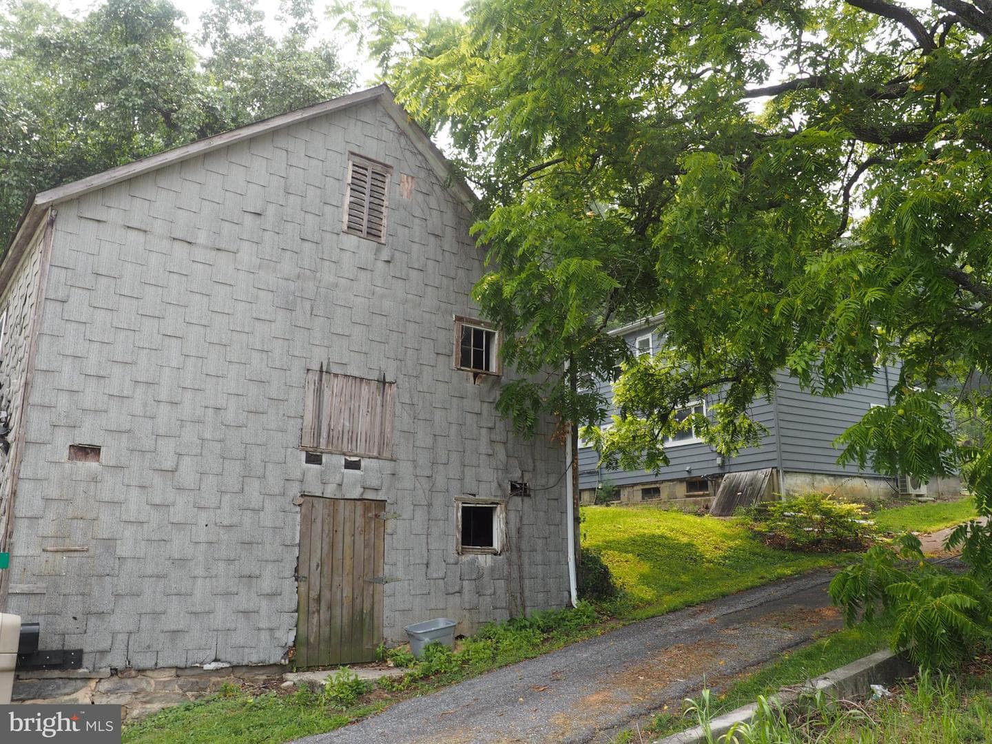 606 S Mountain Road photo 5