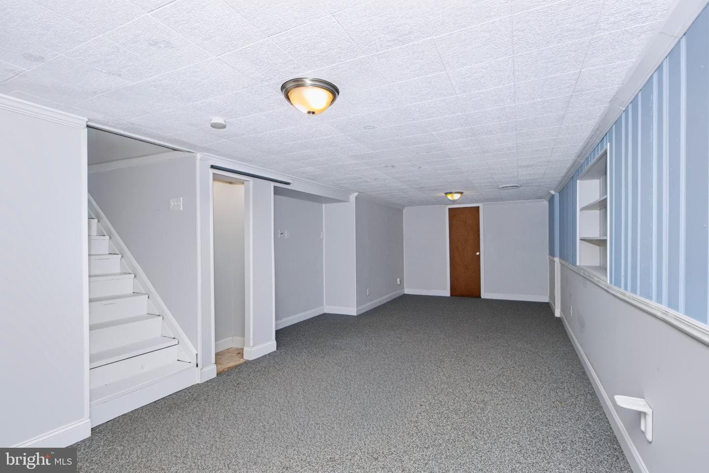 490 Pine Ridge Circle photo 6