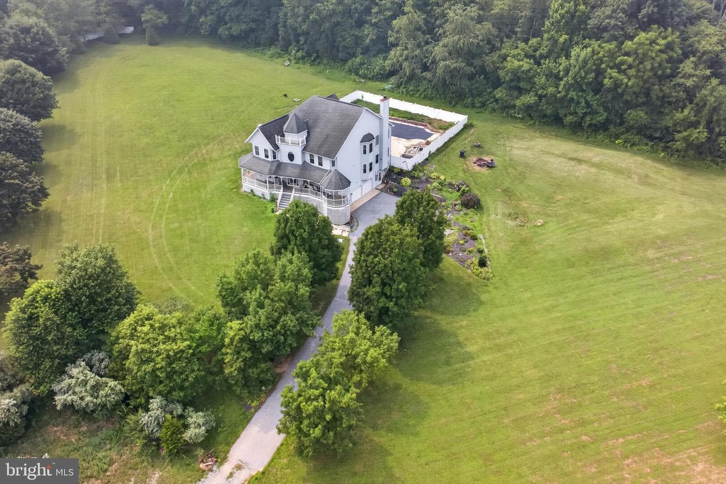 883 Bridgeton Road photo 52
