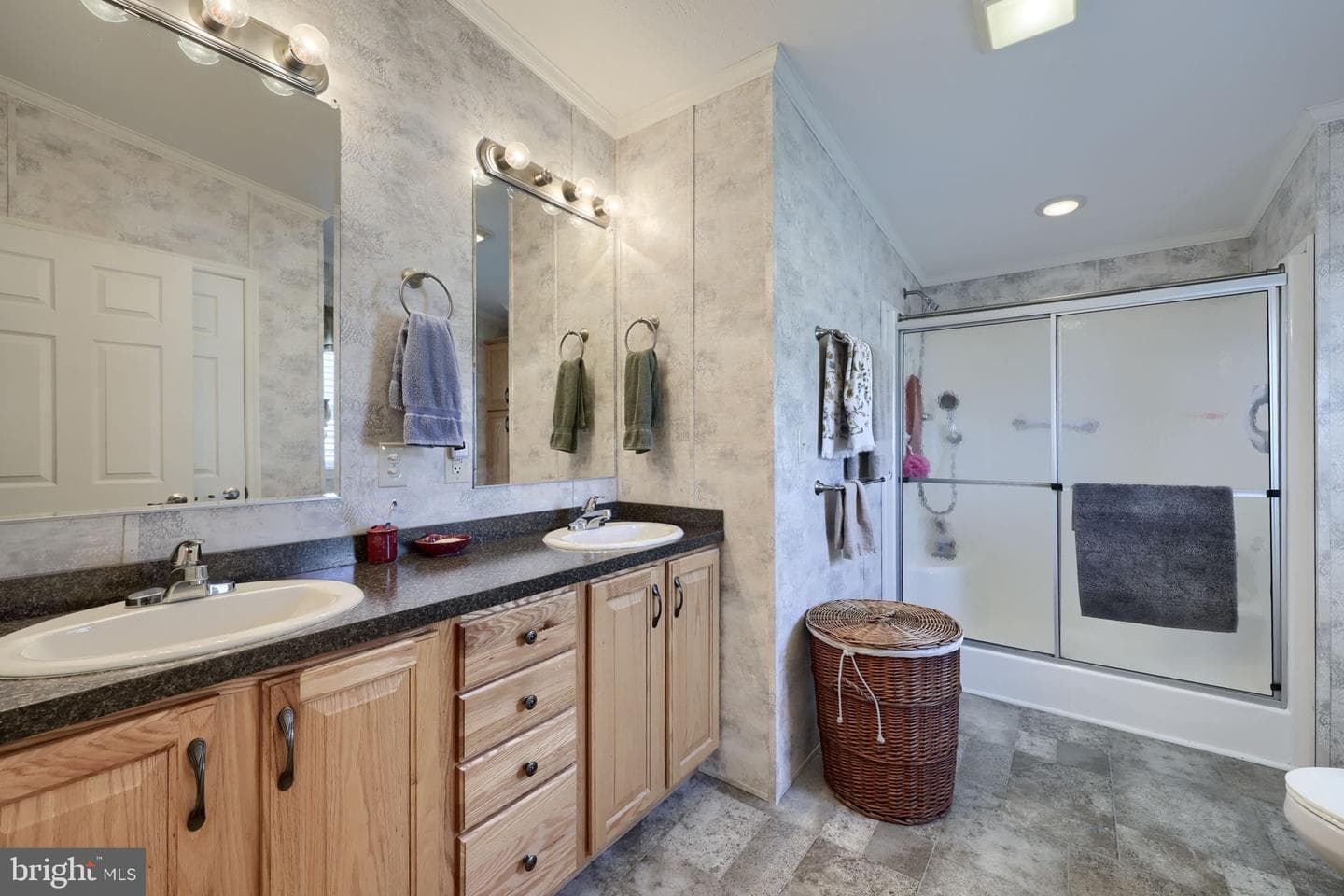 254 James Way photo 20