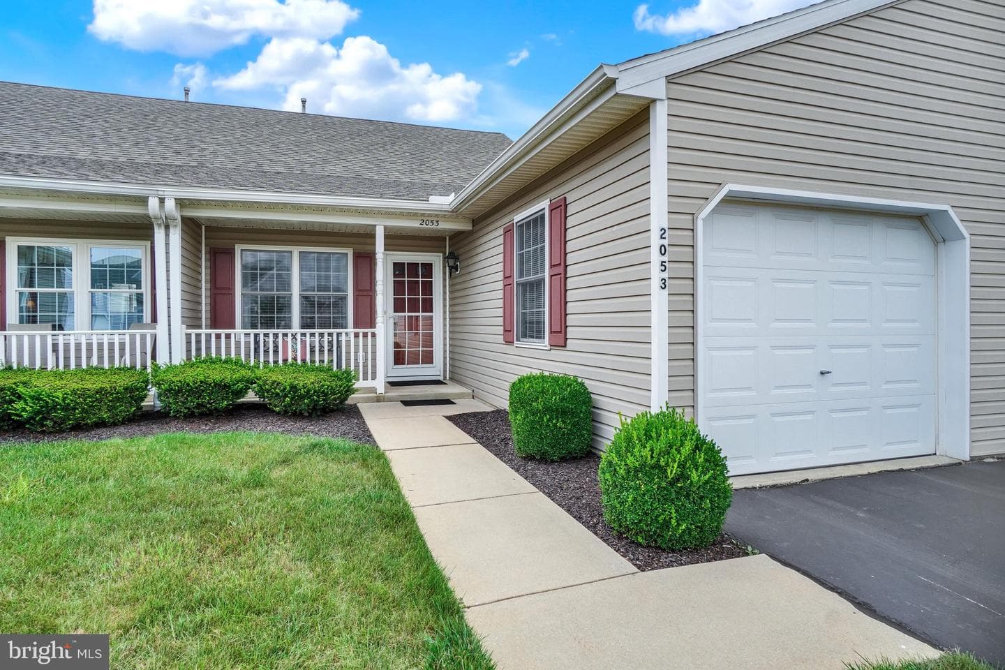 2053 Village Circle E photo 3
