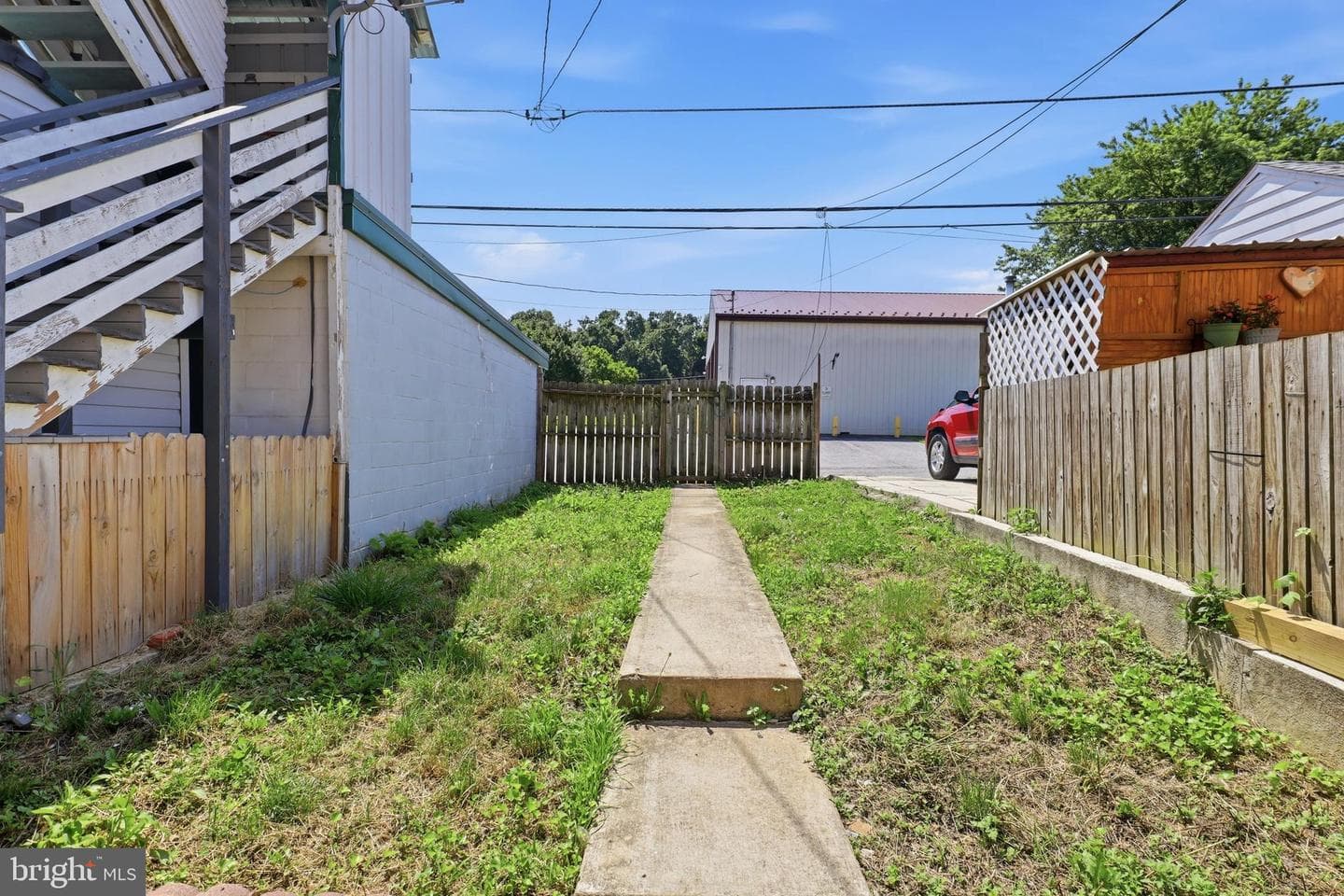 1274 W Princess Street photo 21
