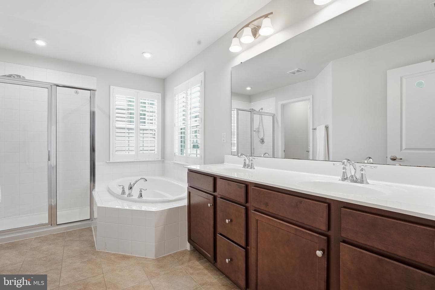 4442 Sunset Drive photo 24