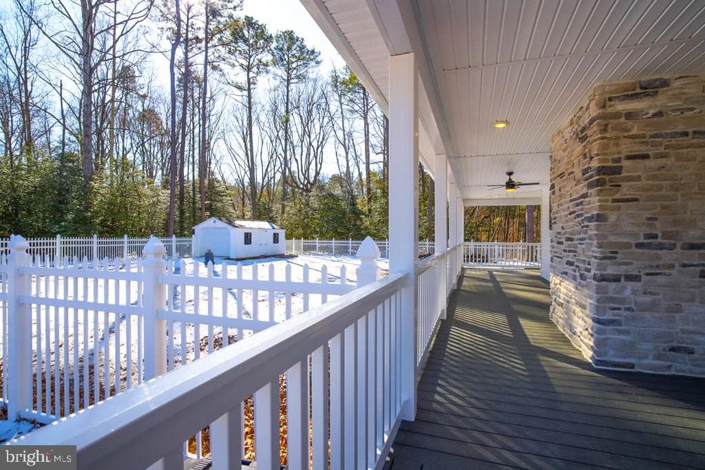 23337 Holly Lane photo 5