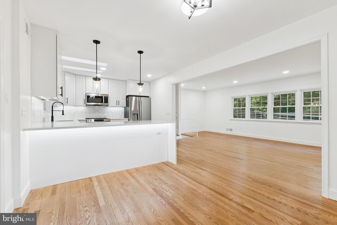 3209 Military Road photo 15