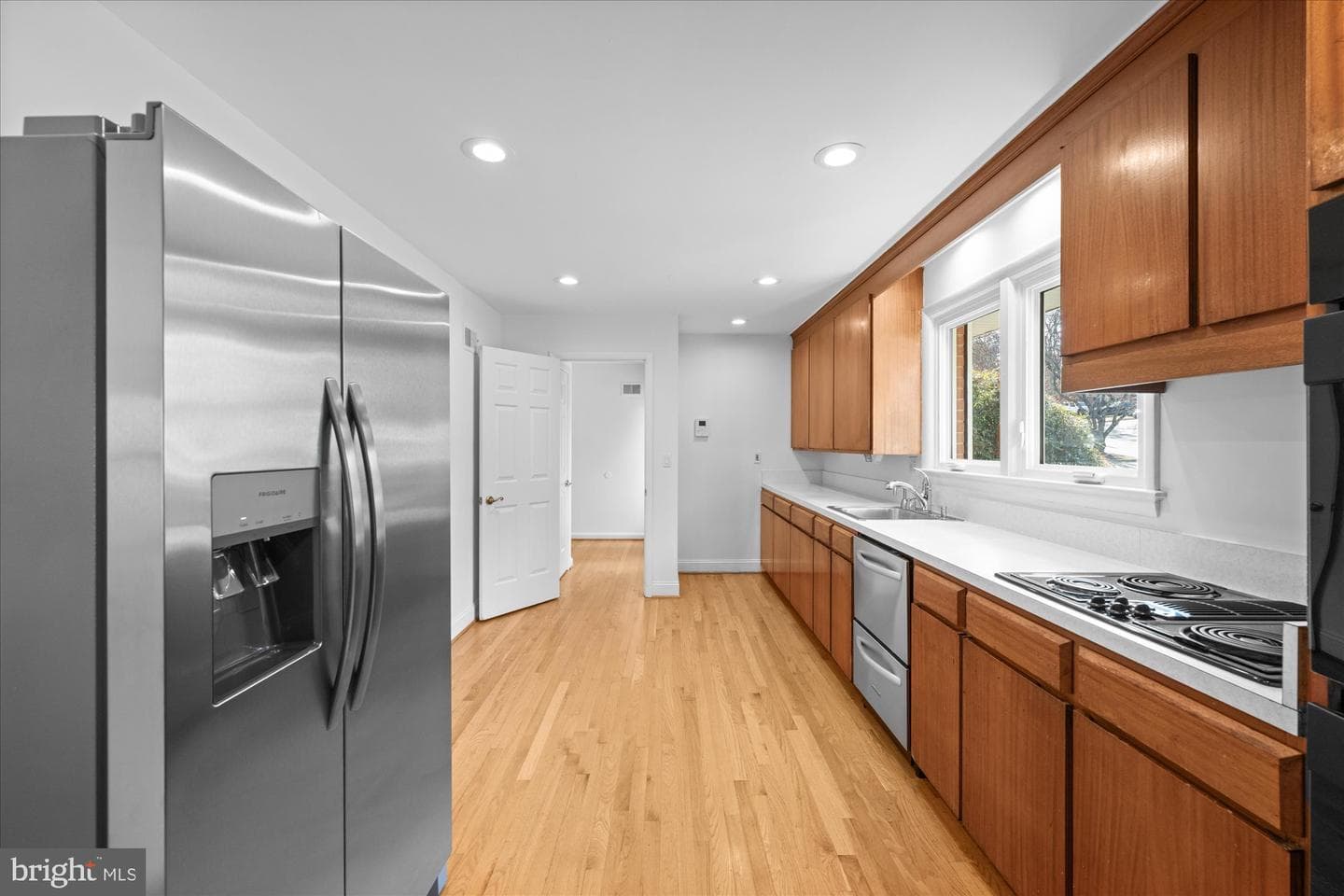 4714 33rd Street N photo 12