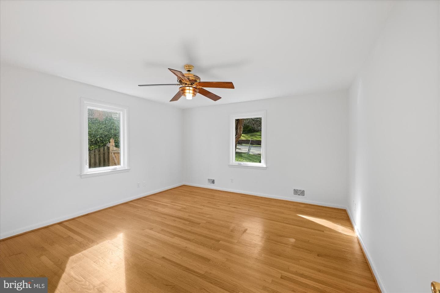4714 33rd Street N photo 17