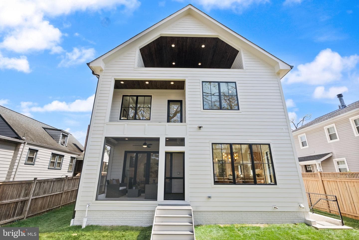 802 N Edgewood Street photo 63