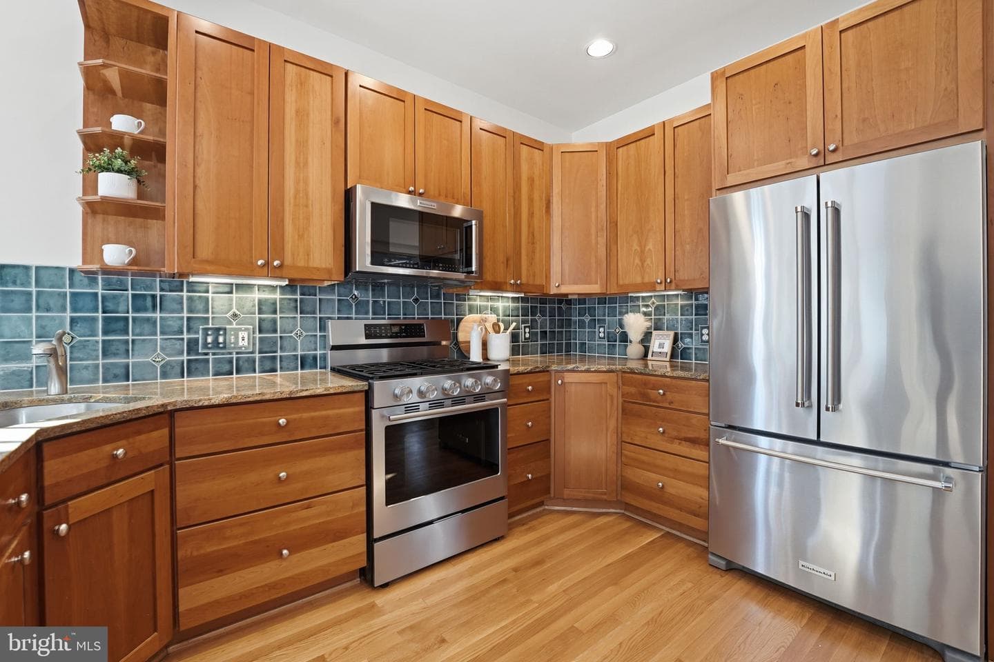 1602 N Danville Street photo 32