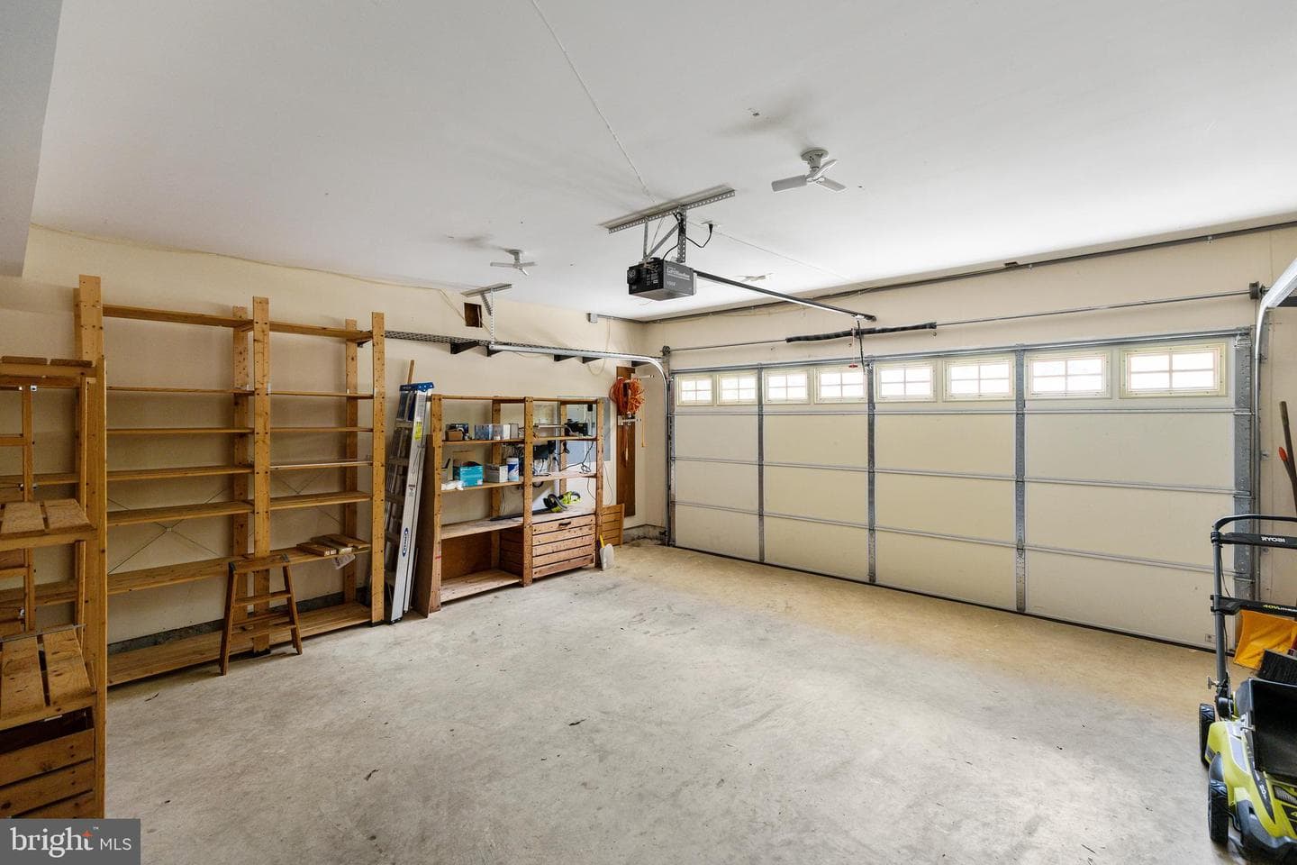 127 S Highland Street photo 44