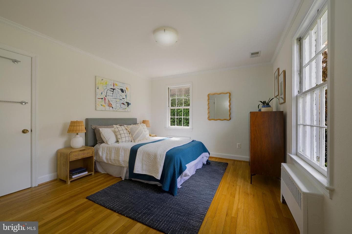 2625 S Hayes Street photo 22