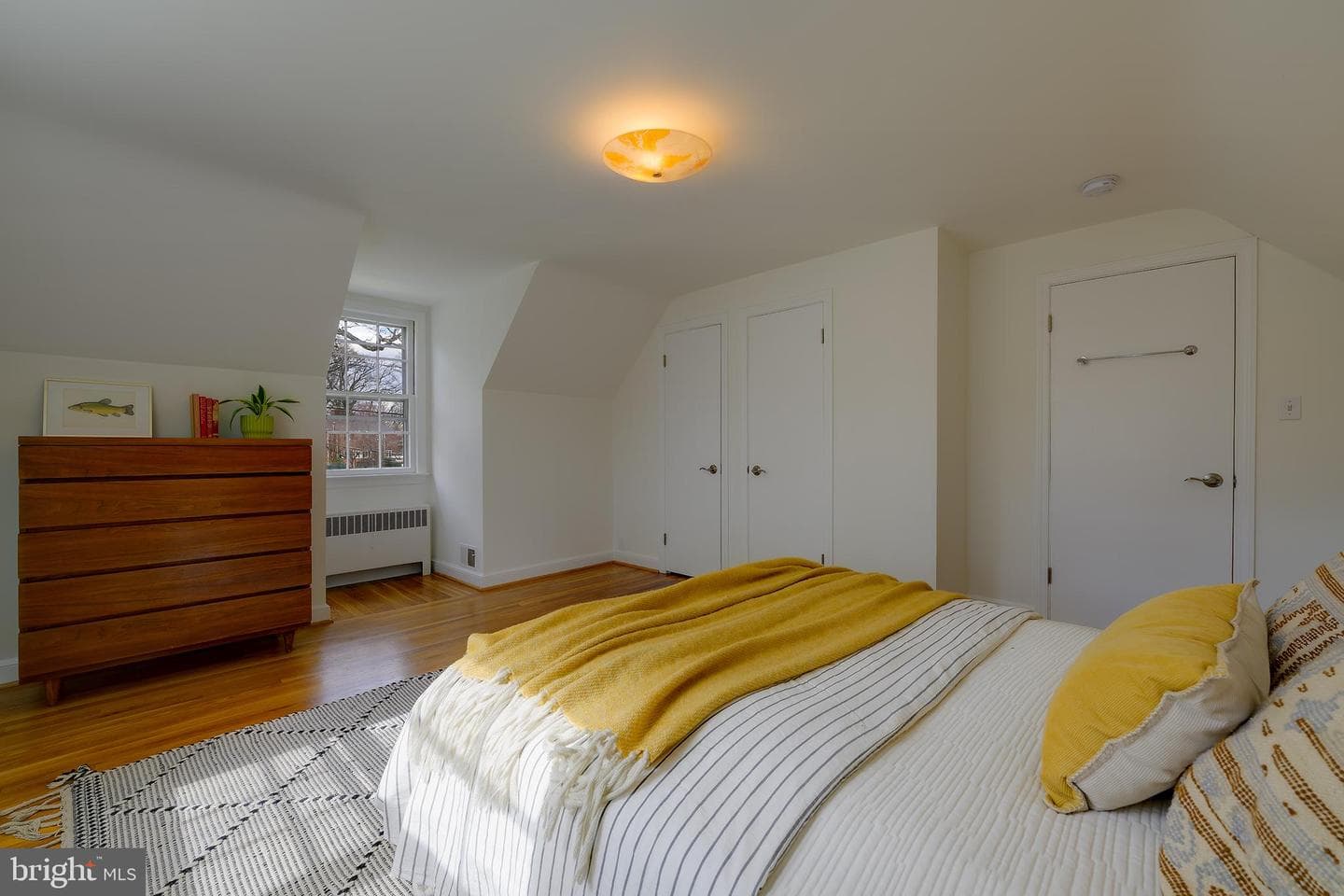 2625 S Hayes Street photo 36