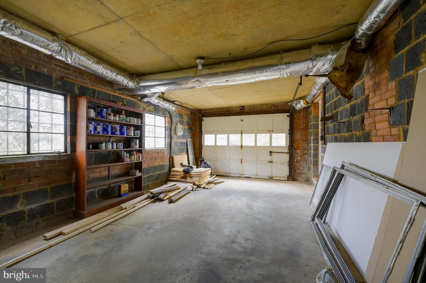 2625 S Hayes Street photo 45
