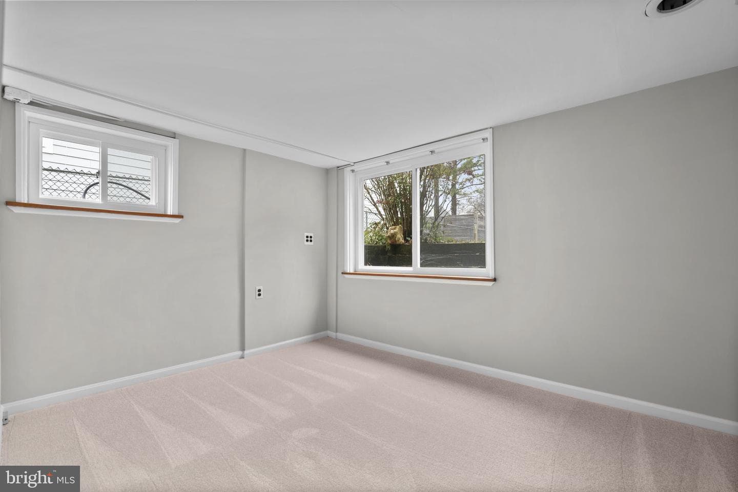 5713 6th Street N photo 17