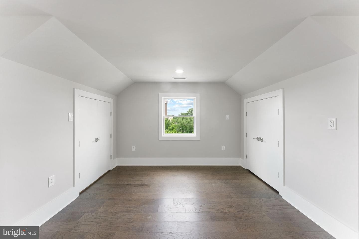 1610 12th Street S photo 59