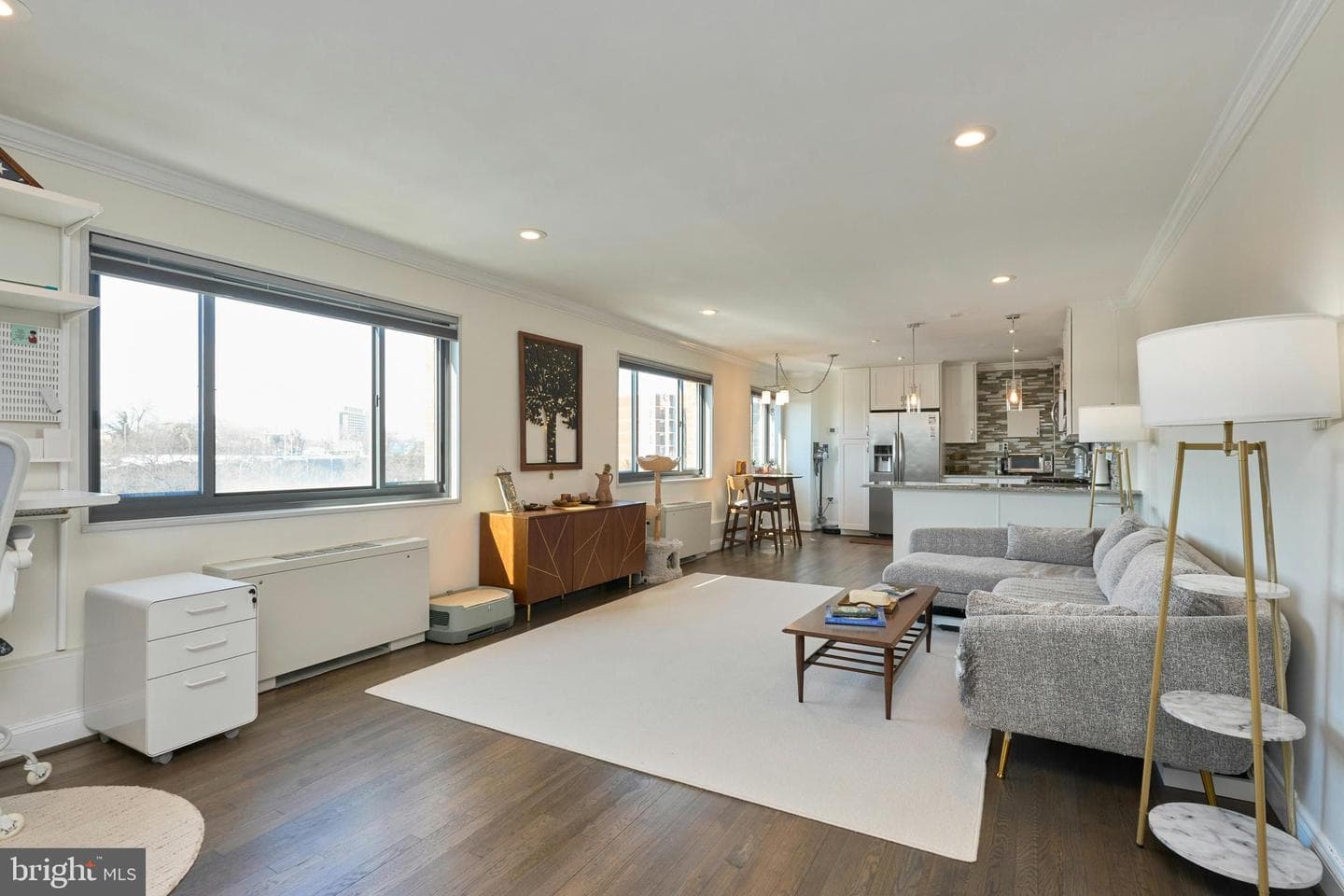 1300 S Arlington Ridge Road #504 photo 7