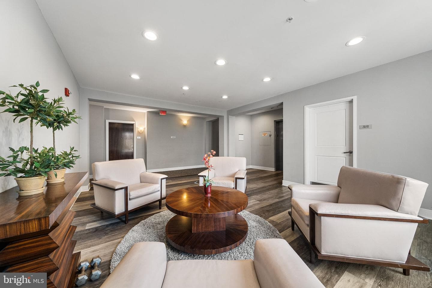 1418 N Rhodes Street #b420 photo 4