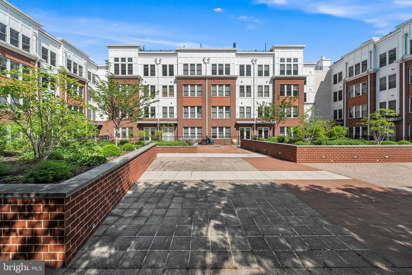 1418 N Rhodes Street #b420 photo 51