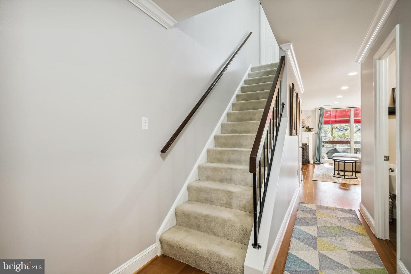 1657 S Hayes Street #b photo 18