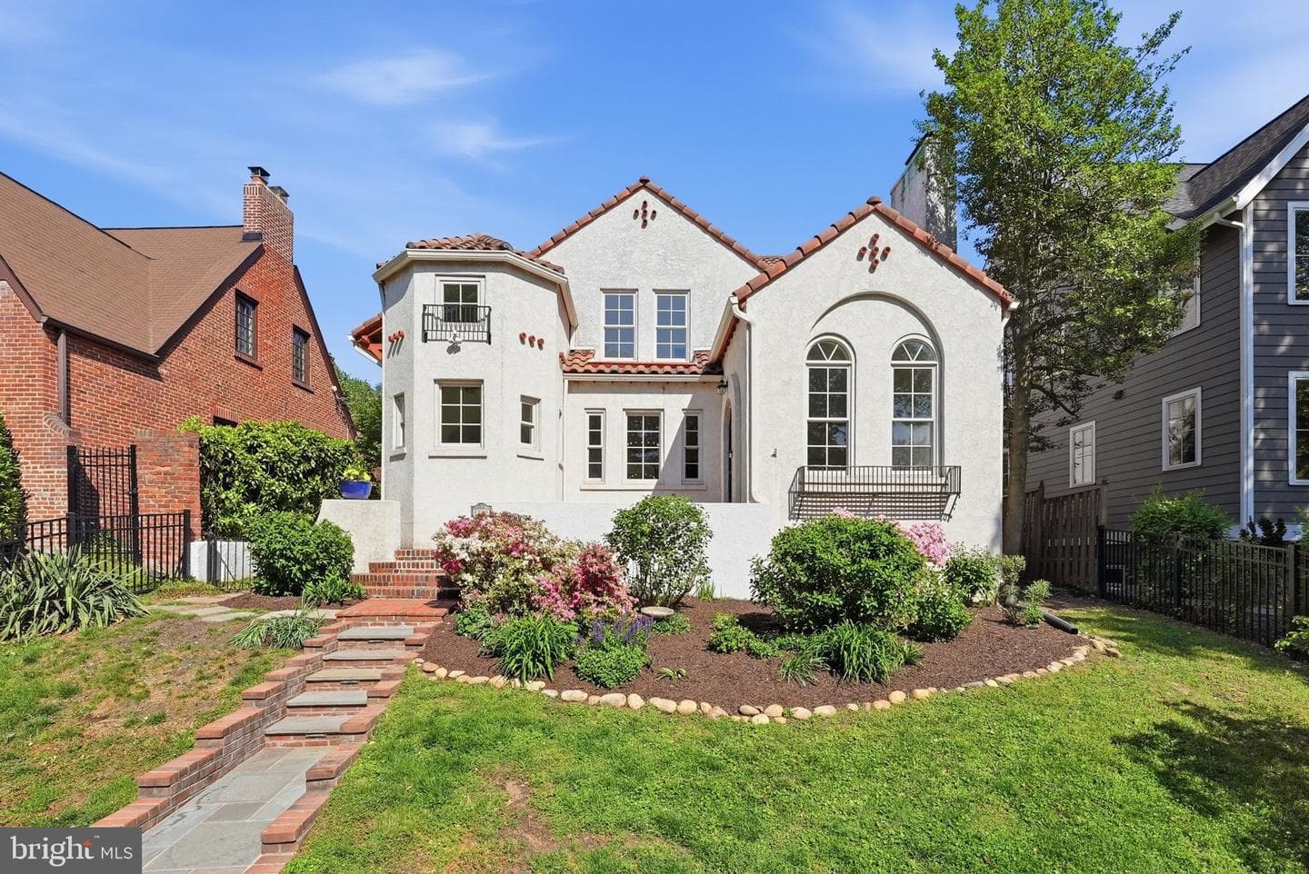1815 N Highland Street photo 3