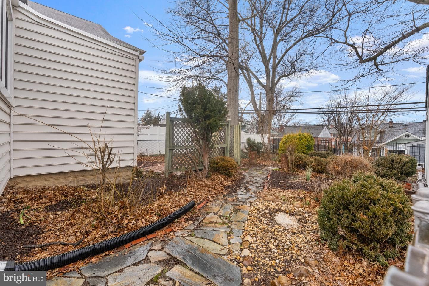 635 23rd Street S photo 25