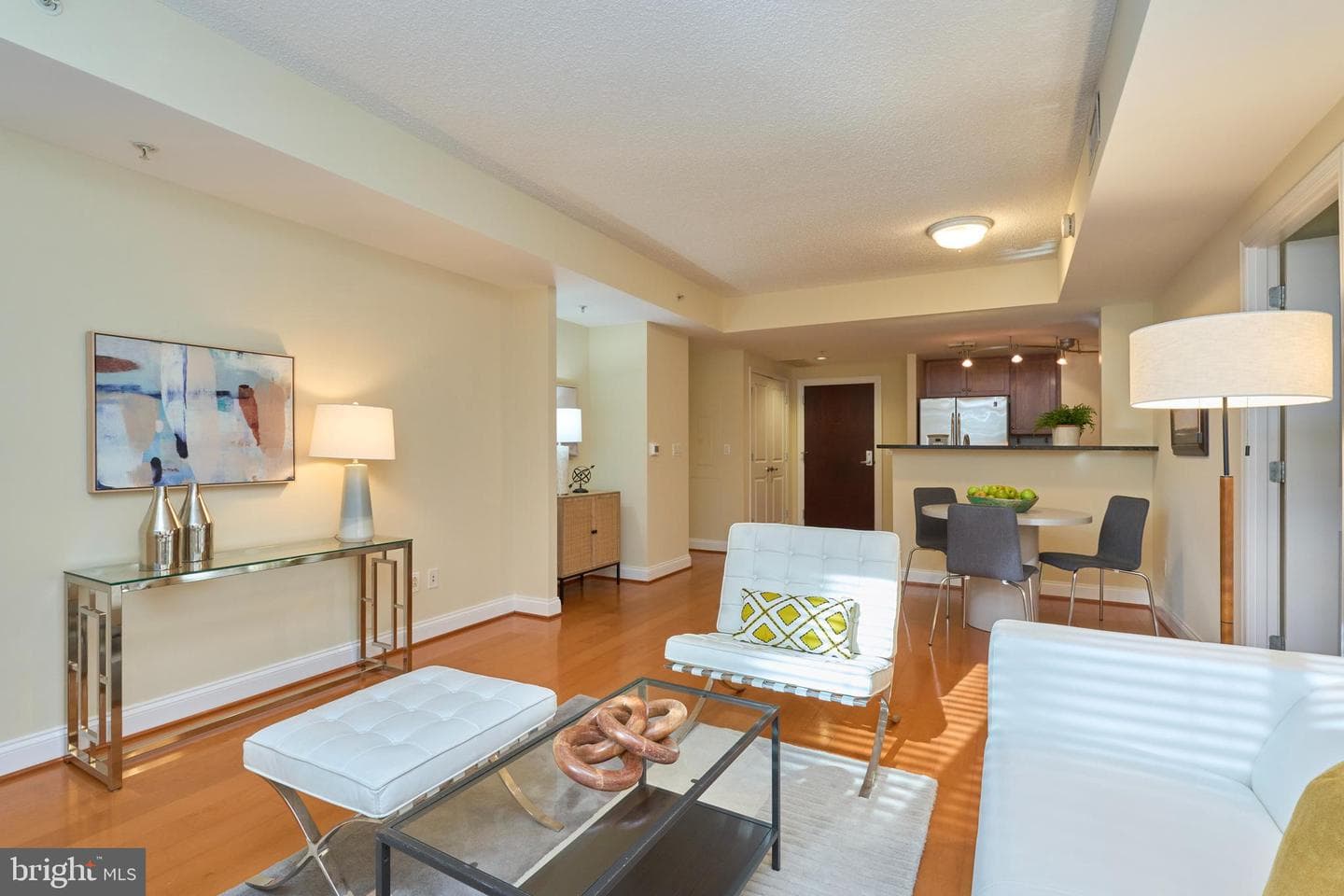 1020 N Highland Street #422 photo 3
