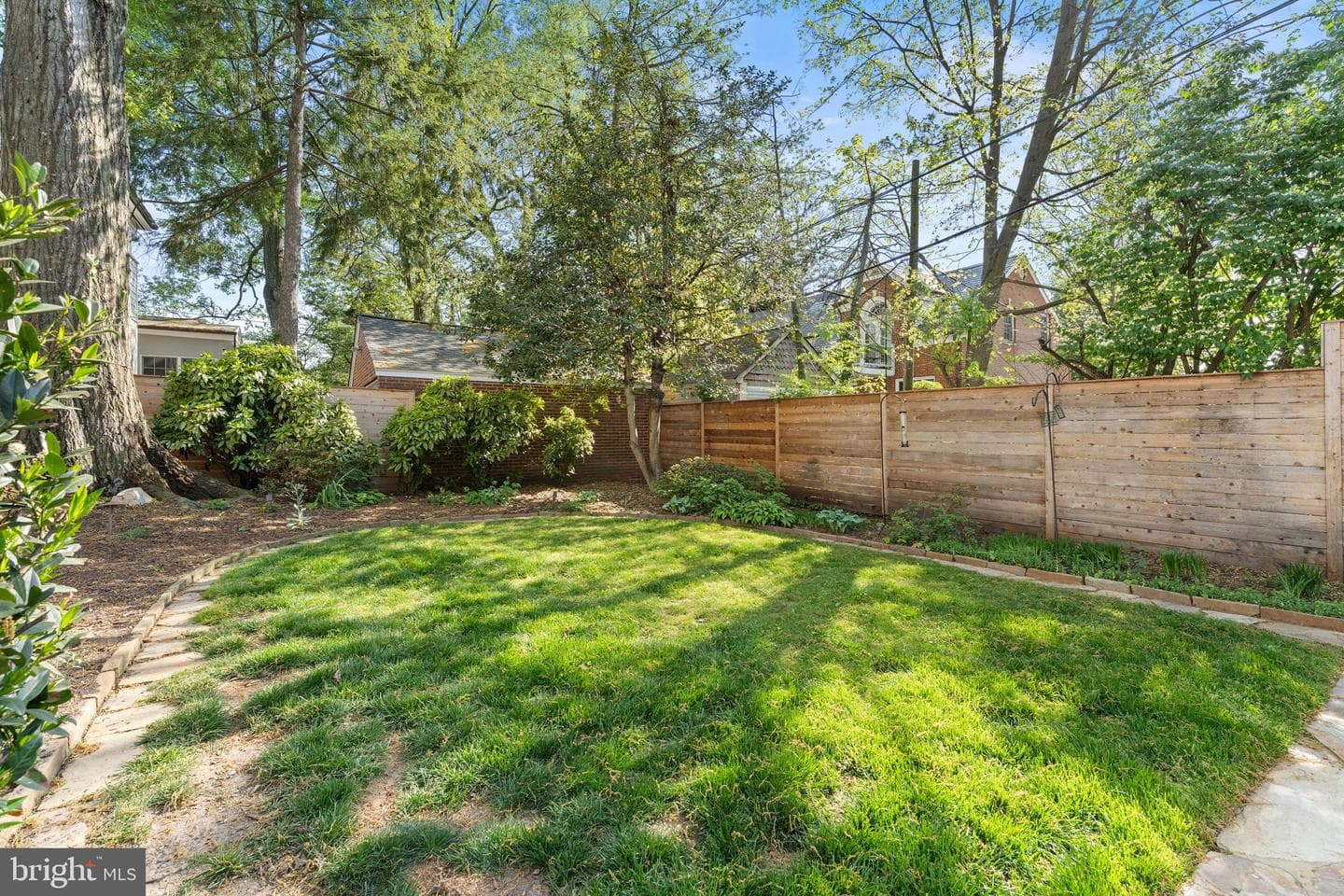 2316 S Arlington Ridge Road photo 45