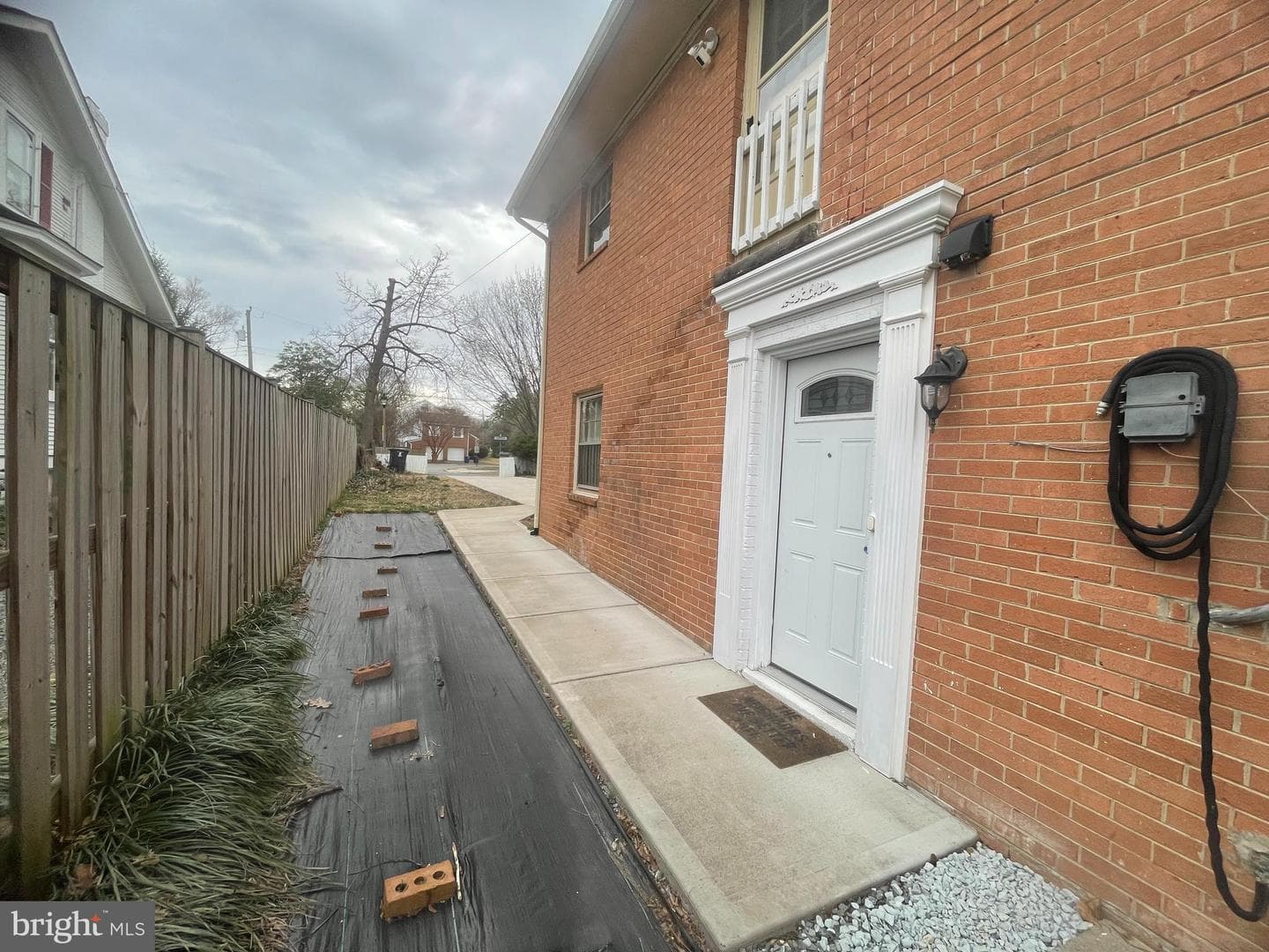 913 N Harrison Street photo 3