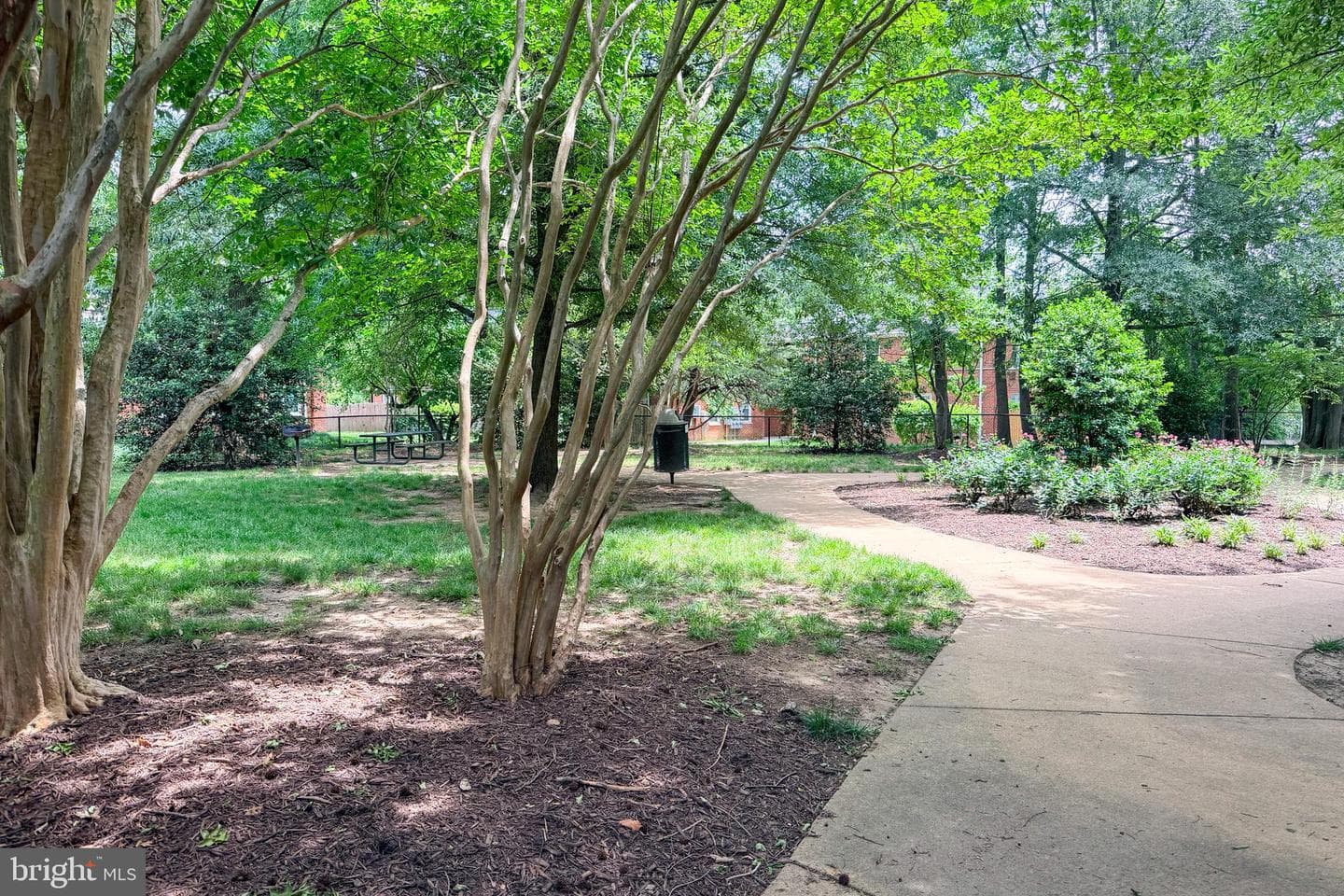 4501 Arlington Boulevard #806 photo 31
