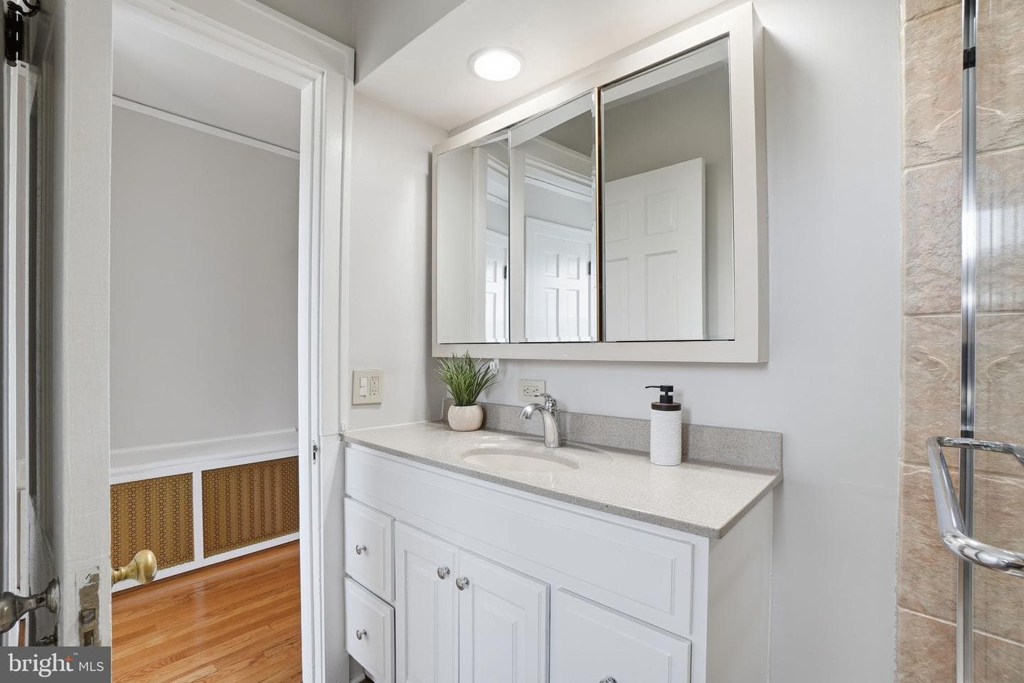 1805 Army Navy Drive photo 30